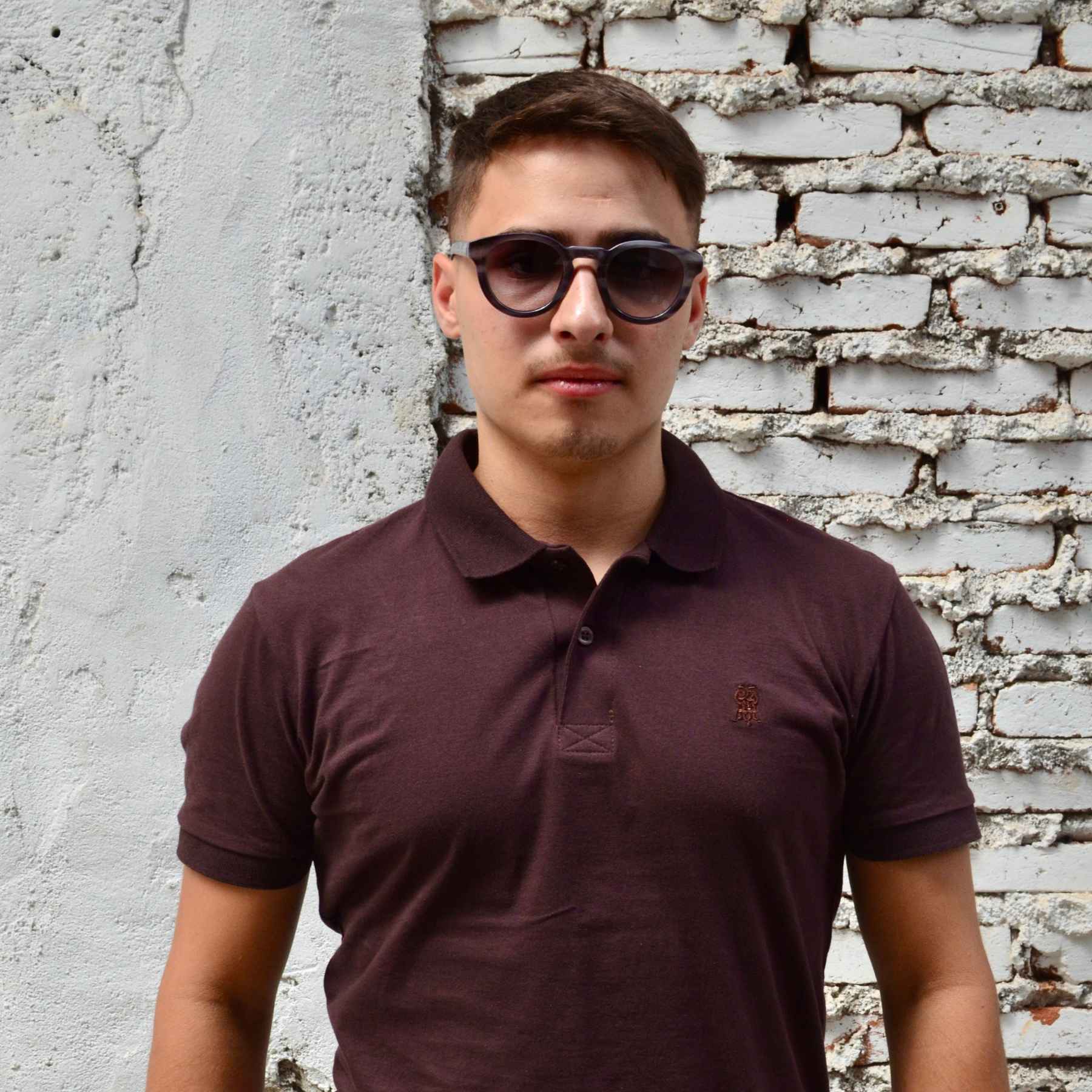 Kaio - Wayfarer Retrô